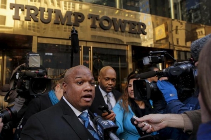 Pastor Mark Burns arrives for a meeting with Presidential candidate Donald Trump at his office in the Manhattan borough of New York Nov. 30, 2015.