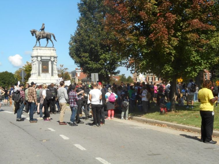 Hundreds gather near the Robert E. Lee statue off Monument Avenue in Richmond, Virginia, to counter a rally by a pro-Confederate statue group from Tennessee on September 16, 2017.