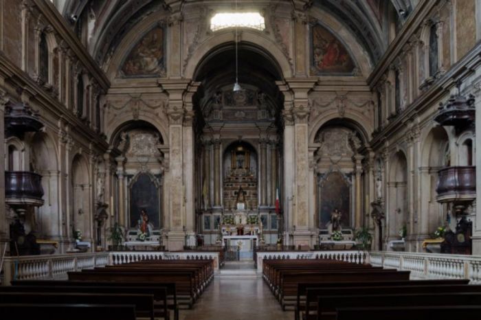 The interior of Igreja do Loreto, or the Church of the Italians