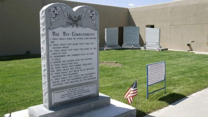 Ten Commandments displayed in New Mexico