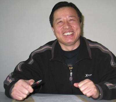 Chinese human rights lawyer Gao Zhisheng is seen in Beijing in this January 6, 2006 photo.
