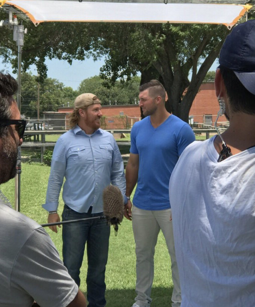 Chip Gaines and Tim Tebow shooting "Fixer Upper," January 30, 2018.