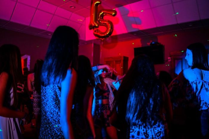 Girls partying in this photo published in October 3, 2017.