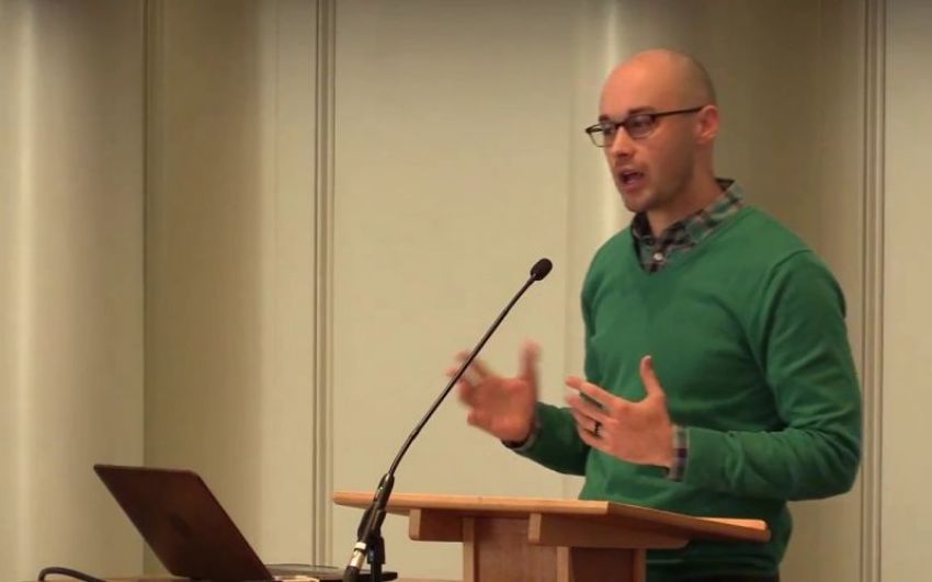 Ty Wyss, founder of Walls Down Ministry, speaking at Gordon Conwell Theological Seminary.