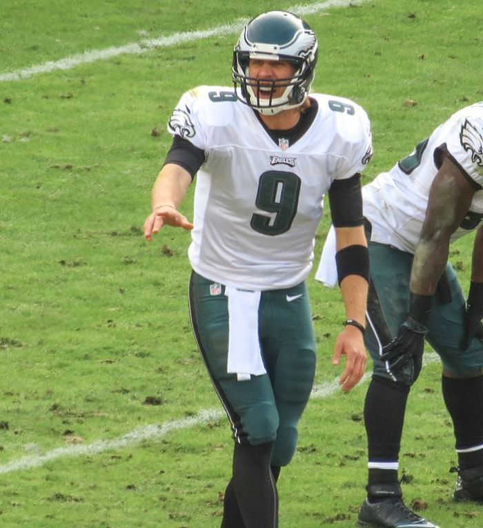 Nick Foles calls a play at the line of scrimmage for the Philadelphia Eagles