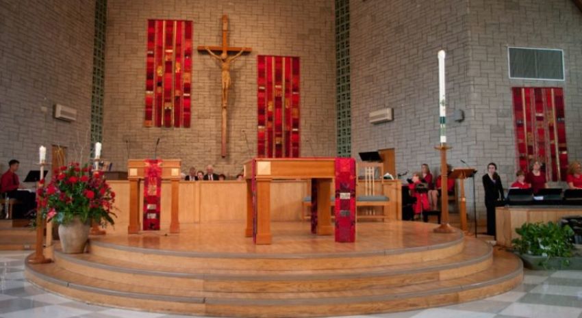 The sanctuary of St. Matthias Church, a Catholic congregation based in Somerset, New Jersey.