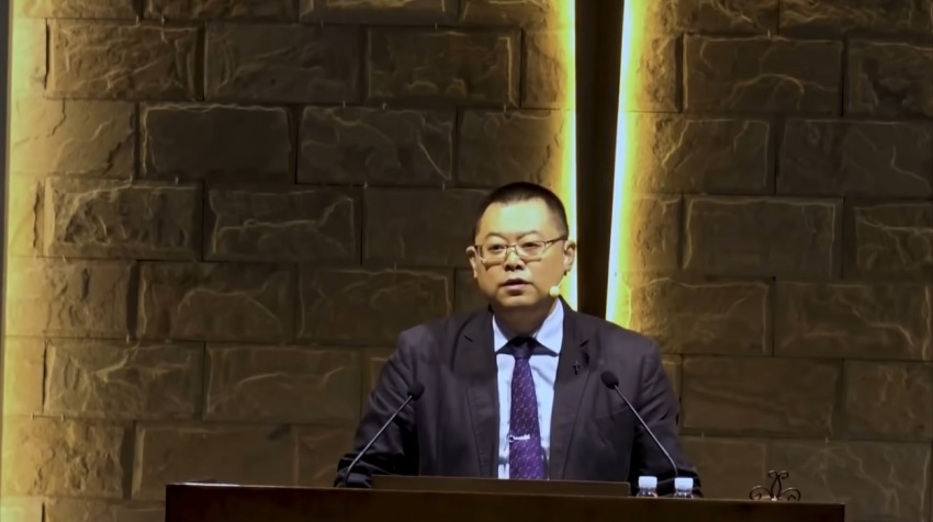 Pastor Wang Yi in a sermon "Waiting Together for the Day of Redemption" preached on September 9, 2018 at Early Rain Covenant Church in Chengdu, China.