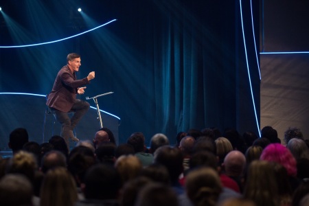 Life.Church founder Craig Groeschel preaching during Christmas in 2017.
