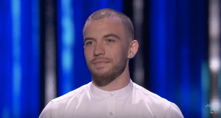 Ryan Hammond performs "You Say" by Lauren Daigle during the Top 20 Solo round on American Idol in front of Luke Bryan, Katy Perry and Lionel Richie, Apr 1, 2019