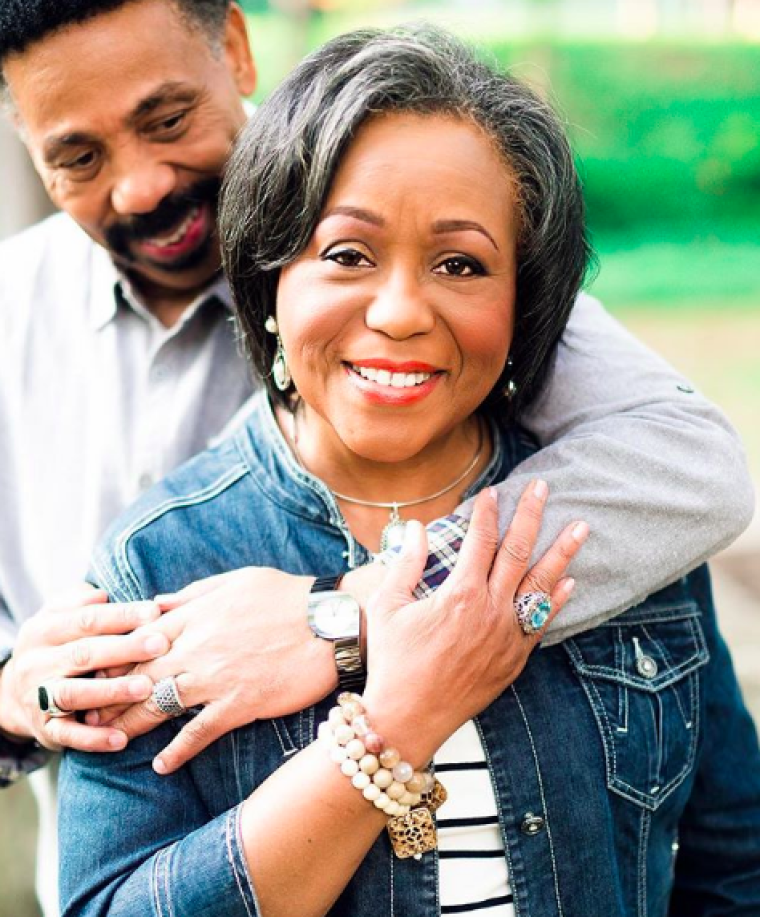 Tony Evans shares update on wife's cancer: family trusting God for ...