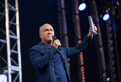Evangelist Greg Laurie preaches at the 2018 Southern California Harvest Crusade in Anaheim, California. 