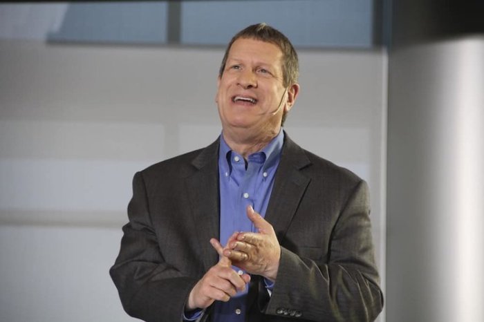 Lee Strobel is teaming up with Colorado Christian University to launch an unprecedented new center for evangelism and apologetics, with the goal of fueling a spiritual renewal in America.