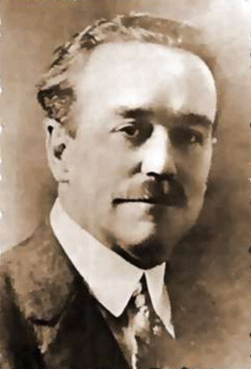 Charles Fox Parham (1873-1929), a notable Pentecostal leader who founded the Bethel Bible School in Topeka, Kansas in 1900. 