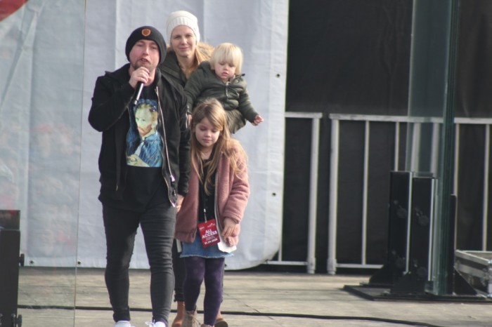 We Are Messengers singer Darren Mulligan brings his wife and kids onto the stage at the 2020 March for Life rally in Washington, D.C. 