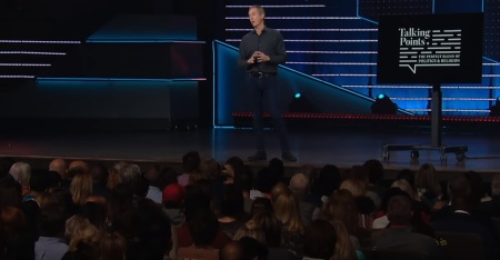 North Point Community Church Senior Pastor Andy Stanley preaching a sermon series titled "Talking Points: The Perfect Blend of Politics & Religion" in January 2020. 