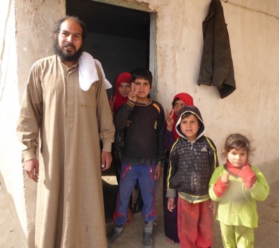 Iraqi Family Before the Landmine