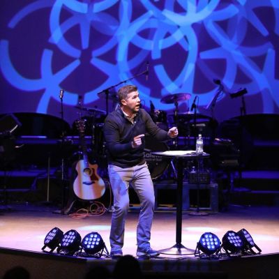 Steve Southards, lead pastor at Salem Church of God in Clayton, Ohio, preaches a sermon.