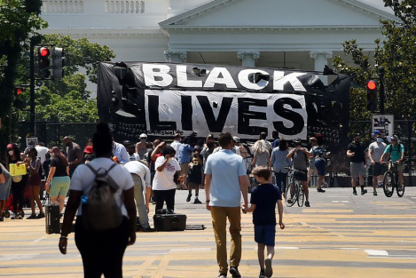 Black Lives Matter rips Democrat Party's 'undemocratic' selection of Kamala Harris: 'Party of hypocrites'