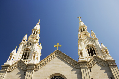 Saints Peter and Paul Church is a Roman Catholic Church in San Francisco’s North Beach neighborhood, directly across from Washington Square.