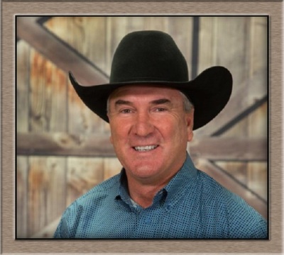 Derek Rogers leads the Cowboy Church of Corsicana in Texas.