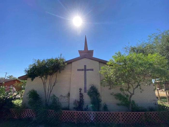 The sun shines over a church of the Convención Bautista Hispana de Texas (Hispanic Baptist Convention of Texas), the largest Latino Baptist group in the USA and third biggest globally.