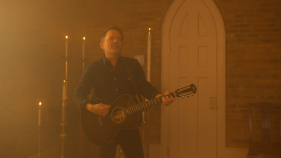  Chris Tomlin performs on “Christmas with The Chosen” 2020