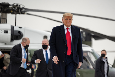 President Donald J. Trump disembarks Marine One at Valley International Airport in Harlingen, Texas, Tuesday, Jan. 12, 2021, and boards Air Force One en route to Joint Base Andrews, Maryland.