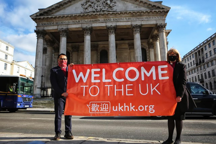 Krish Kandiah (l) with the Bishop of London (r) launching the UKHK.org website
