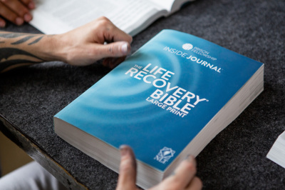 The Life Recovery Bible 