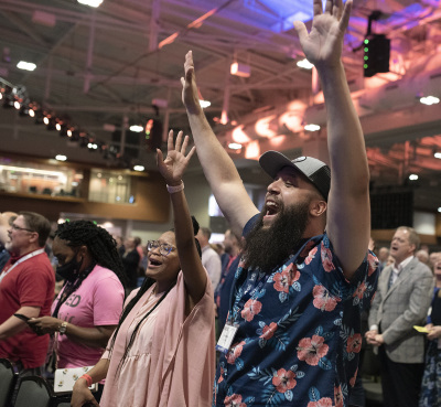 Jamison Bebiak, a church planting resident at ONElife Church in Grand Blanc, Michigan, worships during the first day of the two-day Southern Baptist Convention Annual Meeting June 15-16, 2021, at the Music City Center in Nashville, Tennessee.