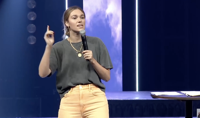 Reality television star and outspoken Christian, Sadie Robertson preached a sermon at the Lo Sister Conference on August 27 and 28 2021.