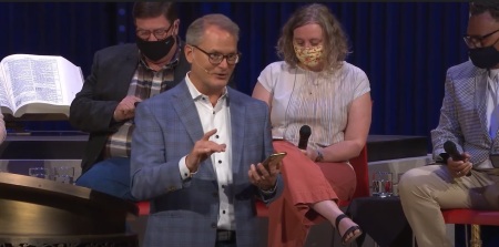 Adam Hamilton, bestselling author and pastor of Church of the Resurrection of Leawood, Kansas, one of the largest United Methodist congregations in the world, speaks at his church's annual Leadership Institute event, held Sept. 29-Oct. 1, 2021.