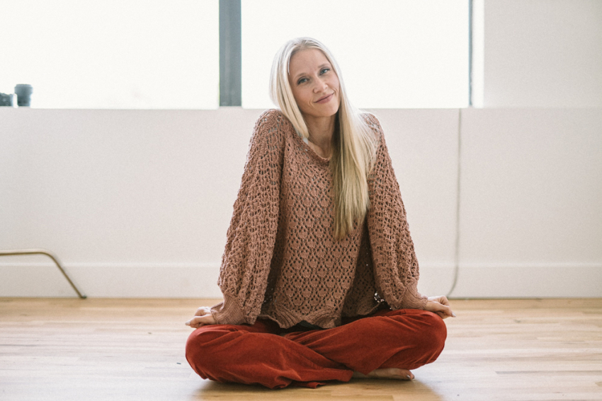 Meredith Mauldin & UPPERROOM releases "The Turning" album on July 29, 2022.