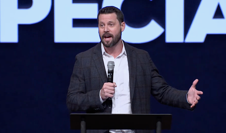 Babylon Bee Ceo Tells Megachurch Truth Is Under Attack Church