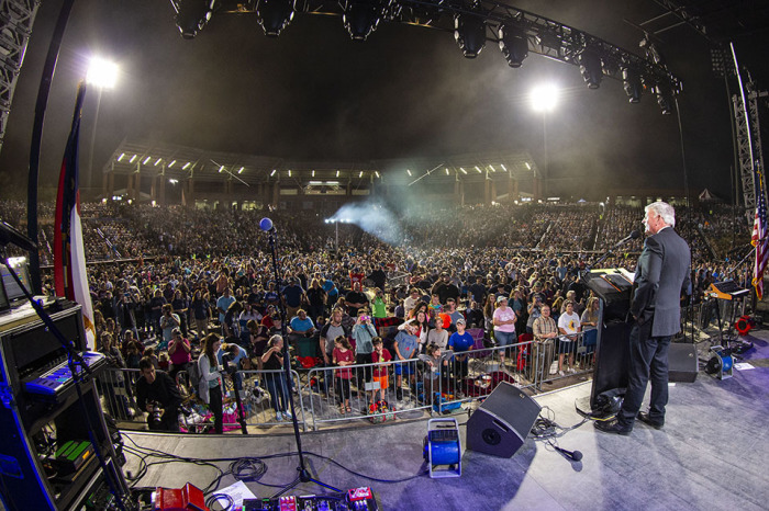 Franklin Graham preaches at the Noi Festival in Milan, Italy on Oct. 29, 2022.