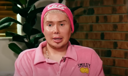 Social media influencer Oli London speaks with "Triggernometery" co-hosts Francis Foster and Konstantin Kisin. 