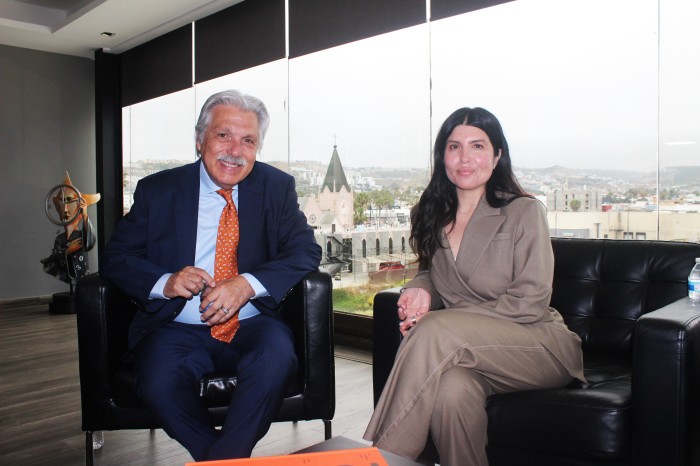 Dr. Francisco Contreras (L) is director, president and chairman of the Oasis of Hope Hospital in Tijuana, Mexico. One of his four daughters, Rosa Contreras Tessada (R) is head nutritionist at the clinic, supervises the nutrition program for all cancer patients.