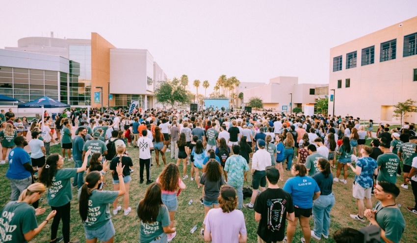 A crowd of students gather at the campus of Texas A&M Corpus Christi on Aug. 31, 2023 for a revival event known as "One Night," which was organized by New Life Young Adults. 
