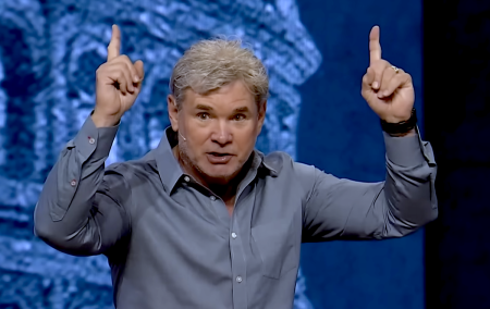 Pastor Jack Hibbs of Calvary Chapel Chino Hills preaches about demonic deception and artificial intelligence during a recent sermon shared on the church's website on May 21, 2023.