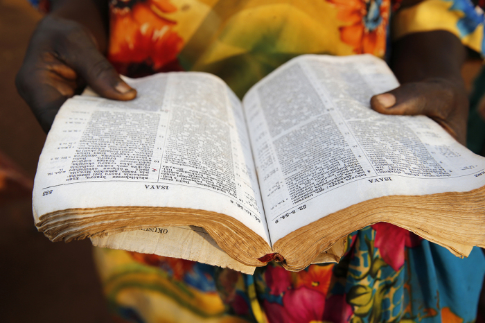 Uganda Bible reading