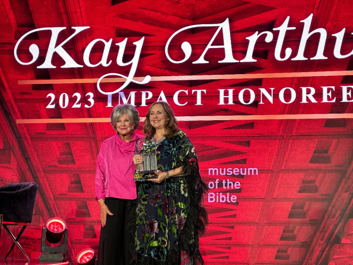 Kay Arthur (left) accepts the Pillar Award for impact at the Museum of the Bible in Washington, D.C., November 11, 2023. 