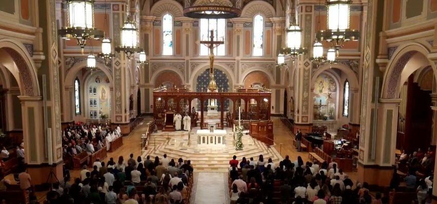 An Easter Sunday 2024 worship service held at the Cathedral of the Blessed Sacrament in Sacramento, California.