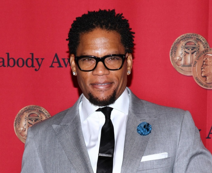 D.L. Hughley at the 72nd Annual Peabody Awards Luncheon for 'The Endangered List.' https://commons.wikimedia.org/wiki/File:D.L._Hughley_at_the_72nd_Annual_Peabody_Awards.jpg