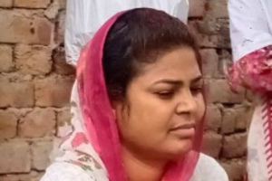 Christian widow beaten by mob, charged with blasphemy without evidence in Pakistan