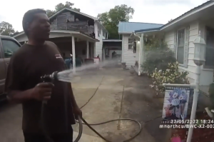 Pastor arrested while watering plants can now sue officers and city, judges rule