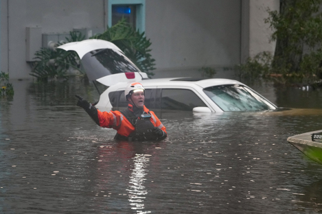 Hurricane Milton: Death toll rises; 2.5 million remain without power in Florida