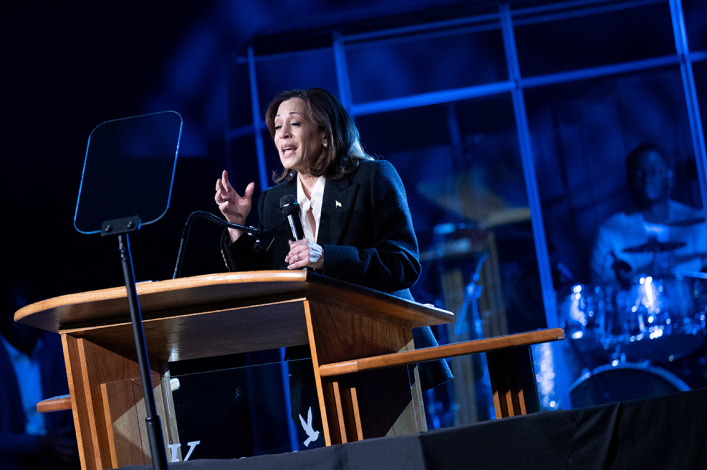 Kamala Harris hailed as ‘phenomenal servant of God’ at NC megachurch