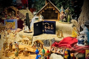 Missouri church to showcase over 600 Nativity scenes from around the world at annual Christmas event 