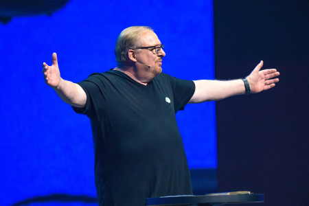 Rick Warren addresses thousands of delegates on the last day of the Fourth Lausanne Congress on World Evangelization in Incheon, South Korea, on Sept. 28, 2024.