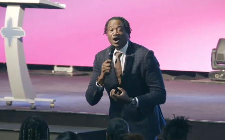 Pastor Ronnie Goines leads Koinonia Christian Church in Arlington, Texas.